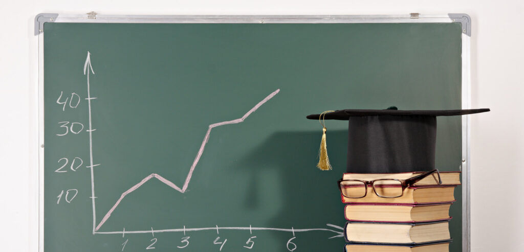 博士課程の就職が難しい理由と海外の違い 博士課程を採用する動き マナラボ